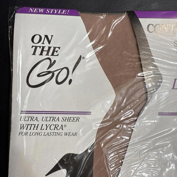 On The Go Hosiery Control Top Pantyhose Panty Hose Stockings Size 2 Nude New - Picture 8 of 11